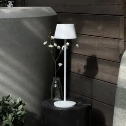 April LED oppladbar utelampe bord IP65 40cm hvit