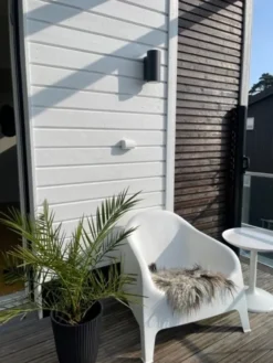 Brussel utelampe vegg IP44 23cm grå