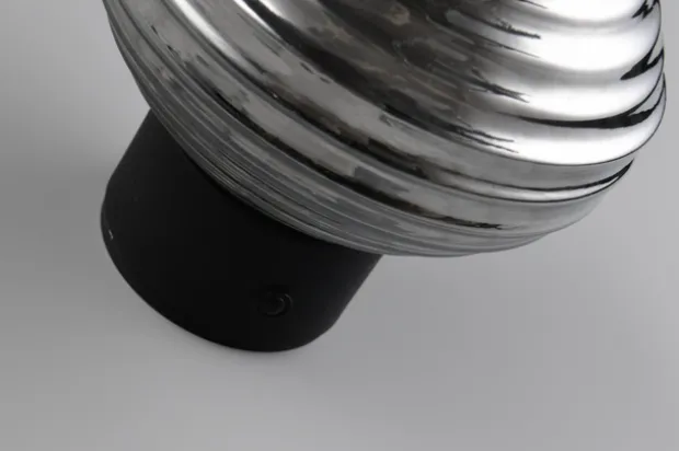 Earl LED oppladbar vegglampe 15,5cm smoke