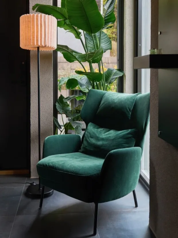 Fleur gulvlampe 160cm sort