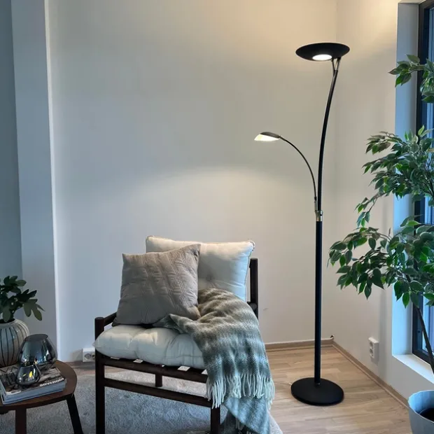 Helios LED uplight 2lys 197cm sort
