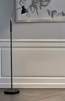 Hudson LED leselampe gulv 120cm sort