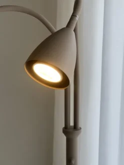 Lina leselampe gulv 2lys 150cm beige