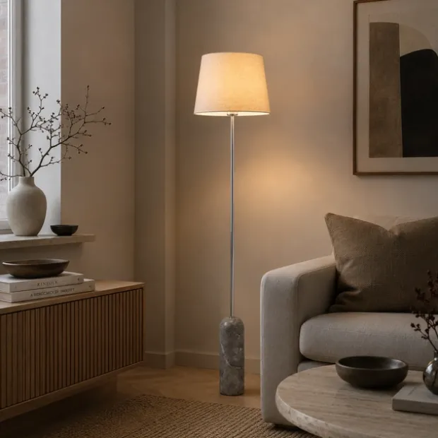 Linea gulvlampe uten skjerm 140cm krom/grå