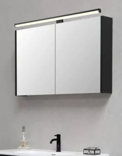 Lino LED vegg baderomslampe IP44 60cm sort