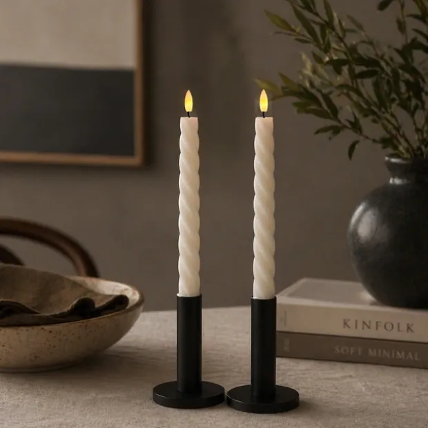 Lun tvinnet kronelys LED 2pk. hvit