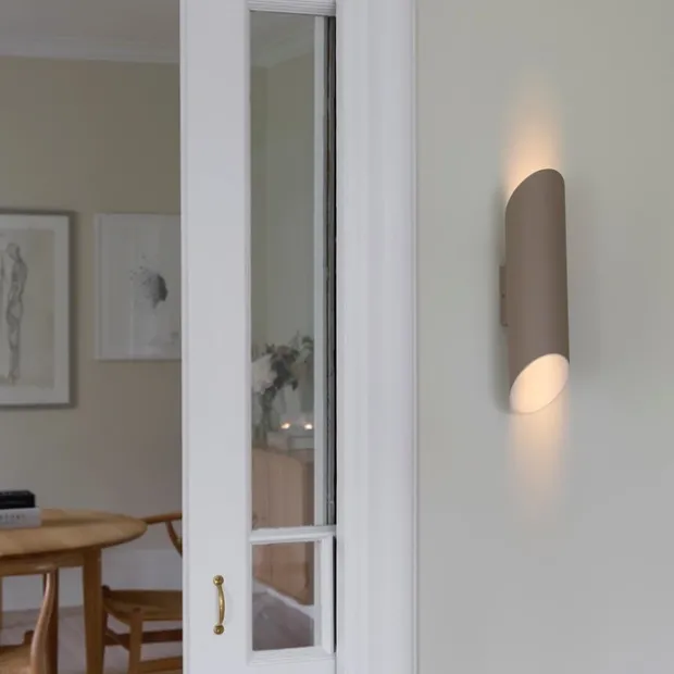 Luther vegglampe IP21 beige