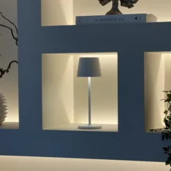 Mai LED oppladbar utelampe bord IP65 29cm hvit