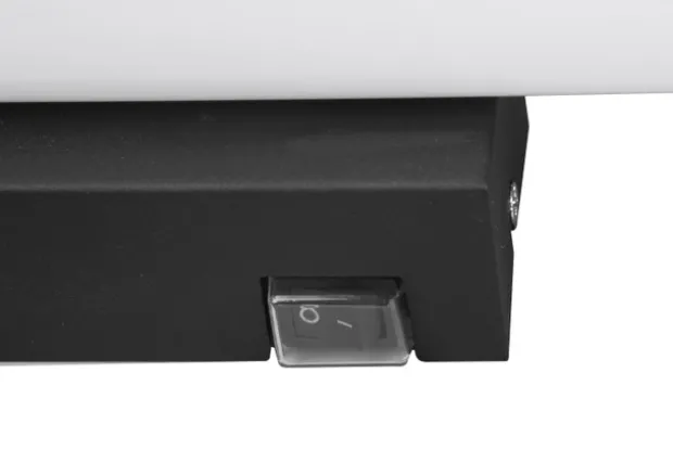 Mattimo LED baderomslampe vegg IP44 80cm sort