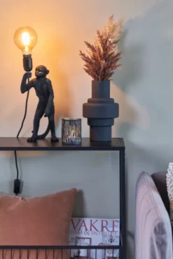 Monkey bordlampe 32cm sort