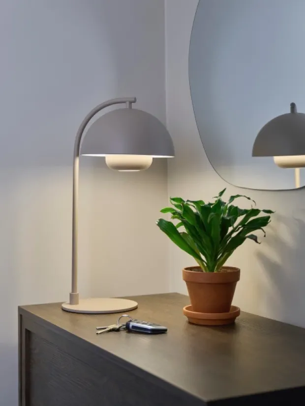 Myla LED oppladbar bordlampe 45cm beige