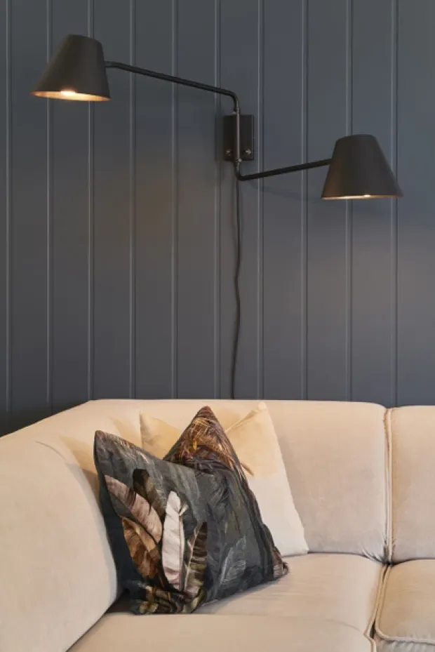 Nordic vegglampe 2lys sort