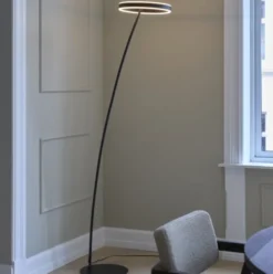 Orbit O-sirkel LED gulvlampe 175cm sort