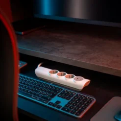 Skjøteledning 3-veis & USB porter hvit