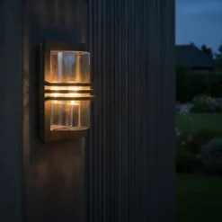 Skrova utelampe vegg IP54 30cm grå