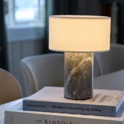 Tingeling marble oppladbar bordlampe 20cm grå