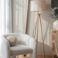 Woodstock gulvlampe 150cm natur